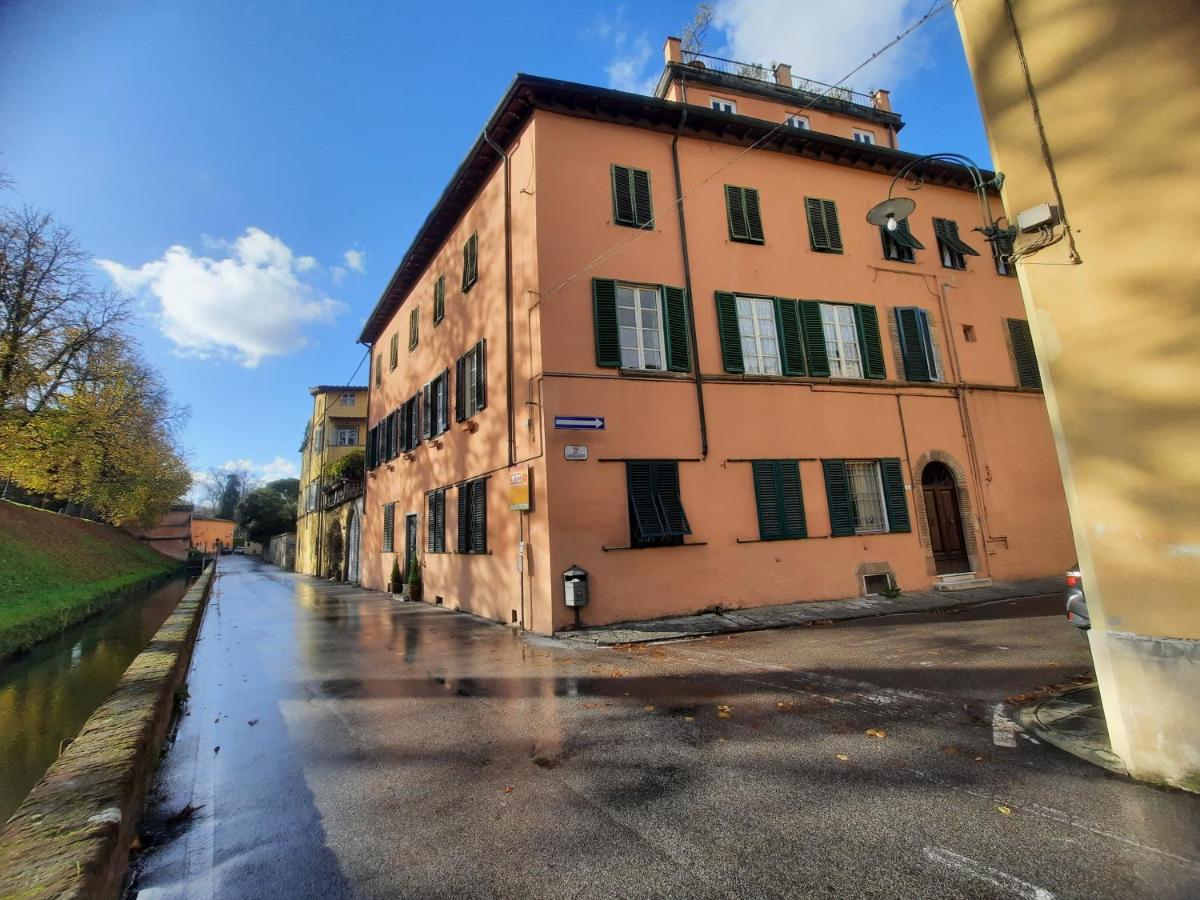 La Terrazza Fra Le Torri Lejlighed Lucca Eksteriør billede