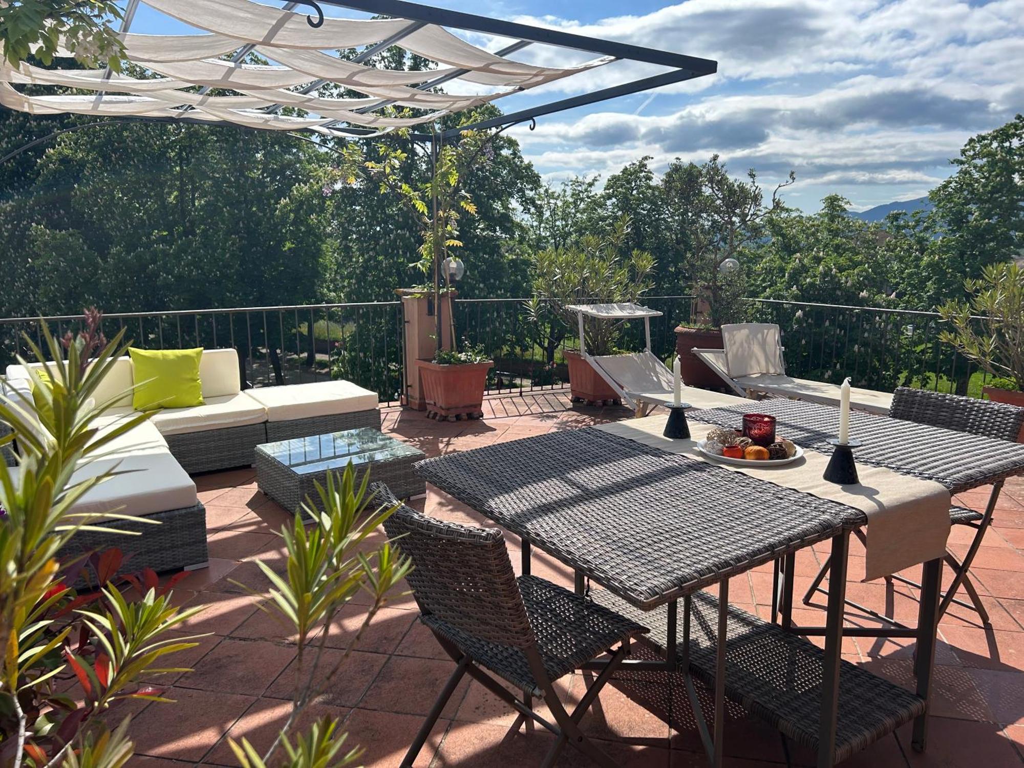 La Terrazza Fra Le Torri Lejlighed Lucca Eksteriør billede